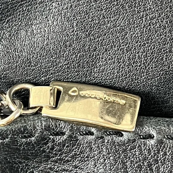 Liz Claiborne Leather Bag - Picture 10 of 10